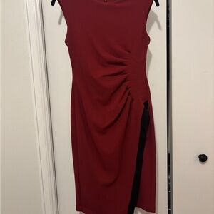 Calvin Klein Fitted Elegant Red & Black Sleeveless Dress